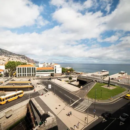 Super Central - Deep Blue Funchal  Exterior photo